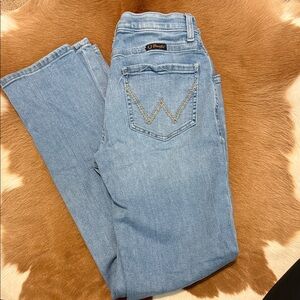 Wrangler Women's Classic Blue Straight Leg Jeans